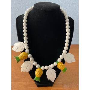 VTG Hand Carved Tropical Pineapple Necklace Wood Beaded Tiki Boho Statement